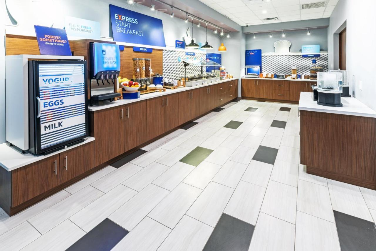 Holiday Inn Express & Suites - Houston - Downtown North By Ihg エクステリア 写真