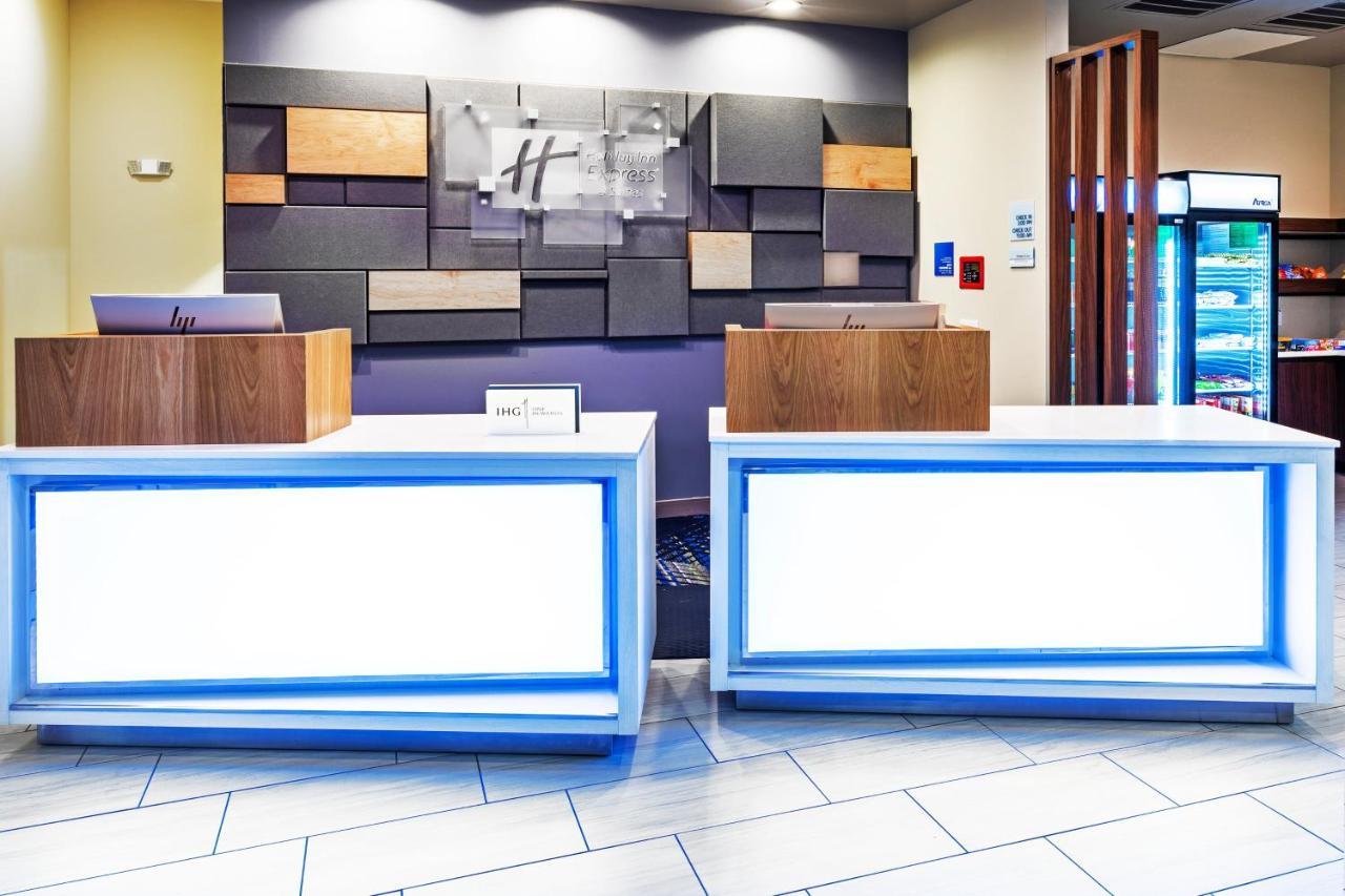 Holiday Inn Express & Suites - Houston - Downtown North By Ihg エクステリア 写真